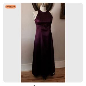Late 1990s 2000s Scott McClintock Plum Satin Empire Waist Prom Dress Evening Gow